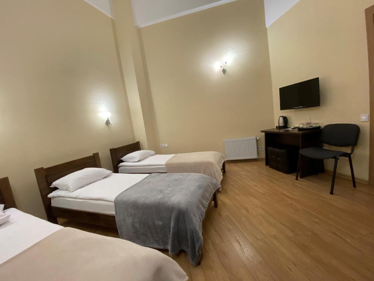 Passage Hotel Тернополь Экстерьер фото